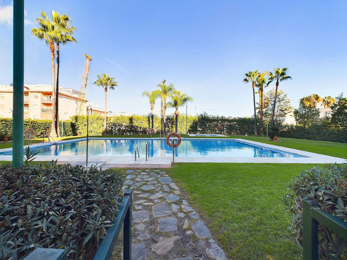 Image No.1-2 Bed Apartment for sale