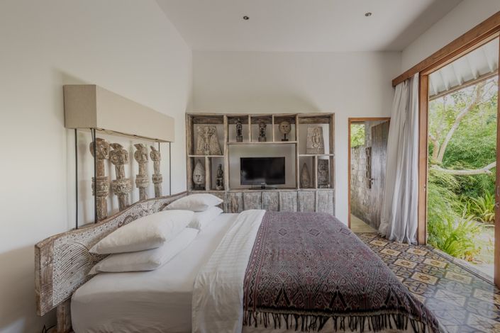 Image No.6-7 Bed Villa for sale