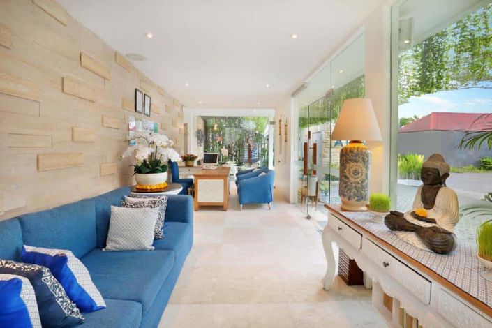 Image No.6-8 Bed Villa for sale