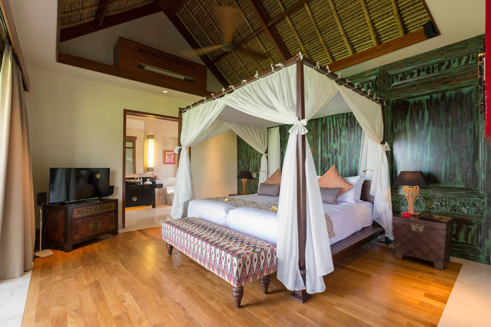 Image No.5-8 Bed Villa for sale