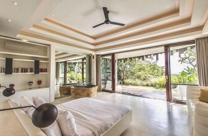 Image No.1-4 Bed Villa for sale