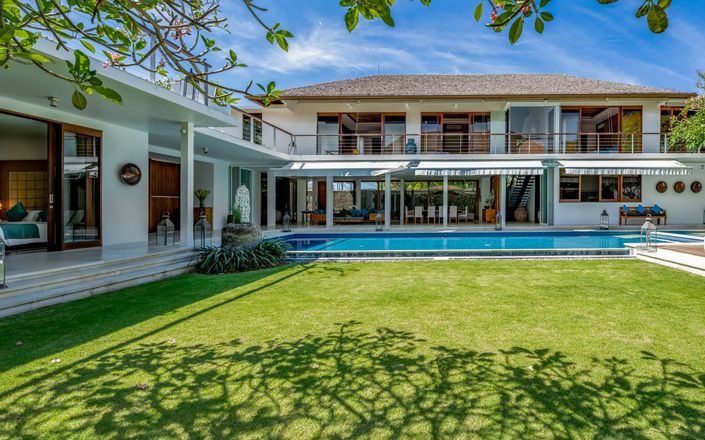 Image No.2-Villa de 5 chambres à vendre à Seminyak