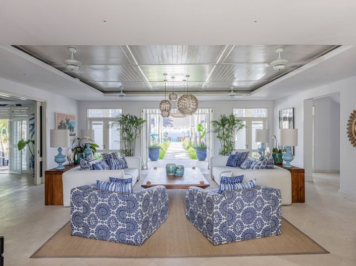 Image No.10-5 Bed Villa for sale