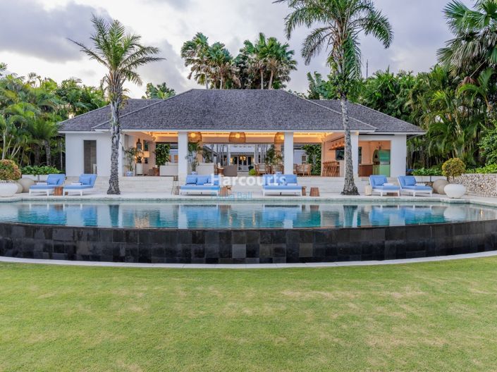 Image No.2-5 Bed Villa for sale