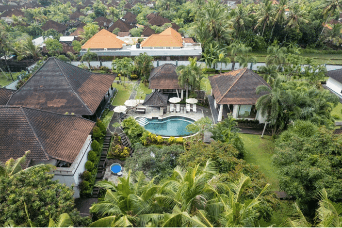 Image No.2-10 Bed Villa for sale