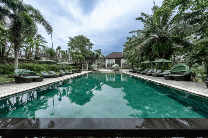 Image No.9-10 Bed Villa for sale