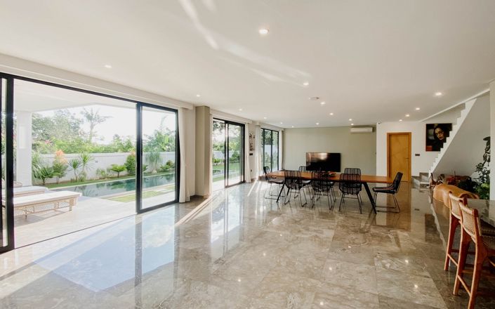 Image No.4-4 Bed Villa for sale