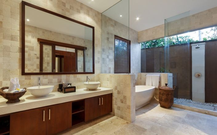 Image No.4-14 Bed Villa for sale