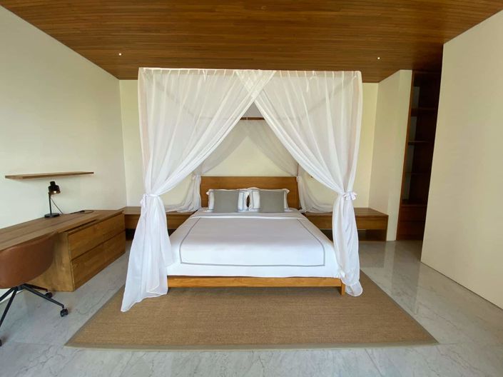 Image No.10-6 Bed Villa for sale