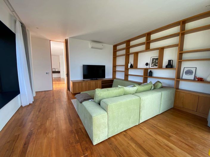 Image No.5-6 Bed Villa for sale