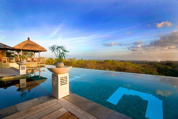 Image No.3-10 Bed Villa for sale