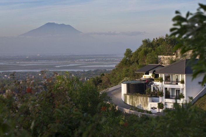 Image No.2-5 Bed Villa for sale