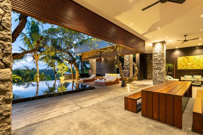 Image No.6-7 Bed Villa for sale