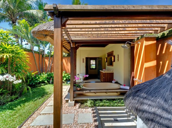 Image No.9-6 Bed Villa for sale