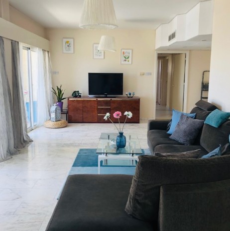 Image No.2-Appartement de 3 chambres à vendre à Pyrgos