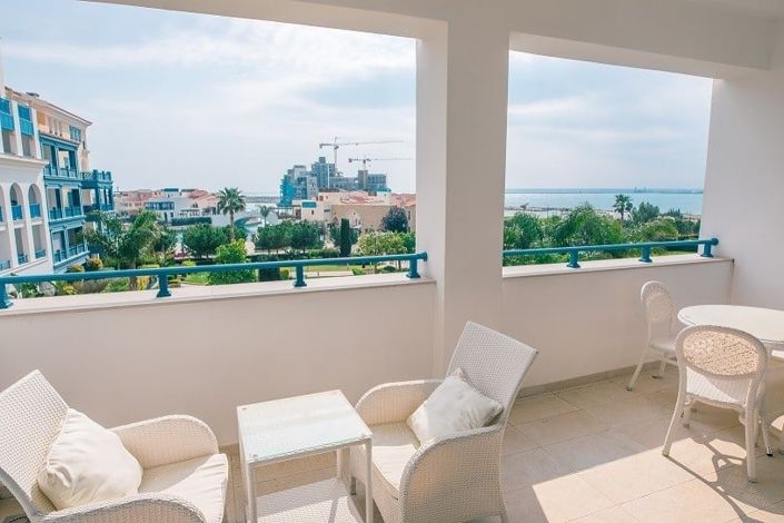 Image No.1-Appartement de 2 chambres à vendre à Limassol Marina