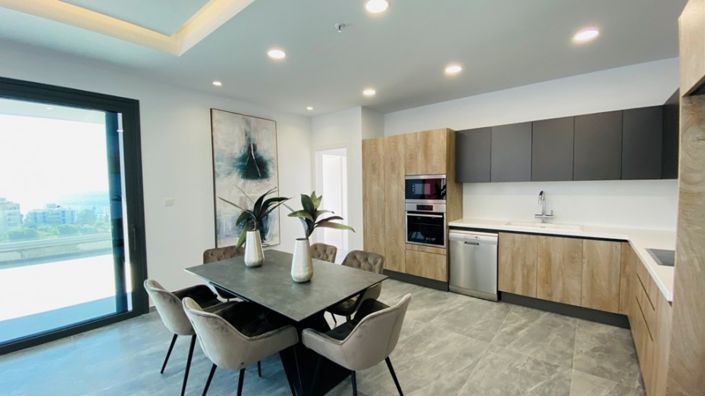 Image No.4-Appartement de 3 chambres à vendre à Mouttagiaka