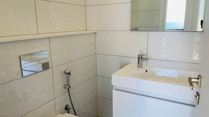 Image No.7-Appartement de 3 chambres à vendre à Mouttagiaka