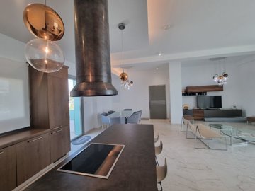 610559-apartment-for-sale-in-parekklisiaorig