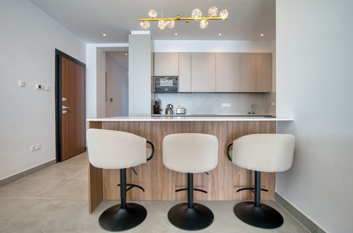 Image No.9-3 Bed Apartment for sale