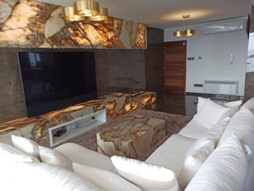 346342-penthouse-for-sale-in-molosfull
