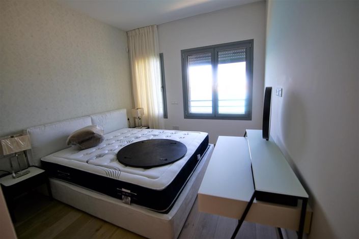 Image No.7-4 Bed Apartment for sale