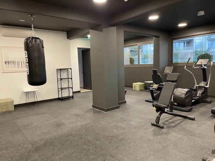 Image No.8-2 Bed Apartment for sale