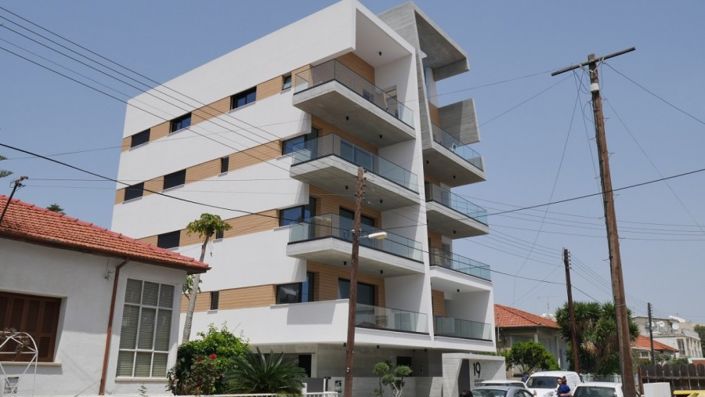 Image No.1-3 Bed Apartment for sale
