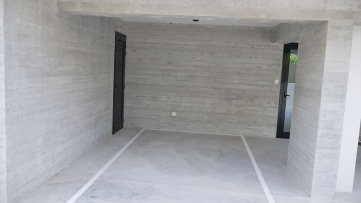 Image No.10-3 Bed Apartment for sale