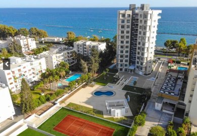 1 - Agios Tychonas, Appartement
