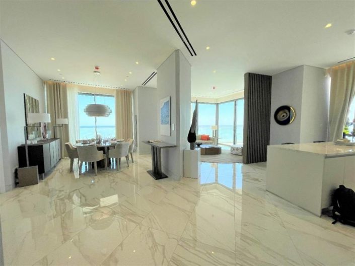 Image No.4-4 Bed Apartment for sale