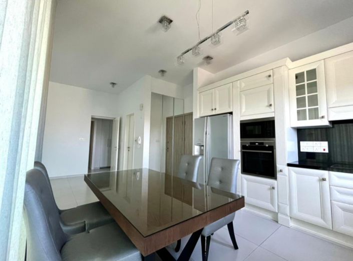 Image No.3-3 Bed Apartment for sale