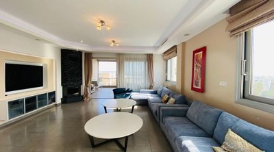 1 - Agios Tychonas, Appartement