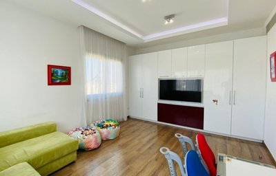 396288-penthouse-for-sale-in-select-locationf