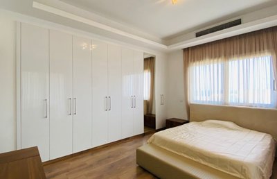 396290-penthouse-for-sale-in-select-locationf