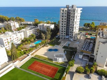 1 - Agios Tychonas, Appartement