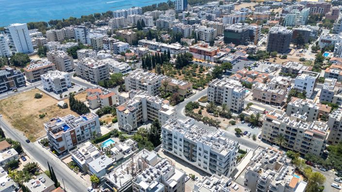 Image No.3-Appartement de 2 chambres à vendre à Limassol