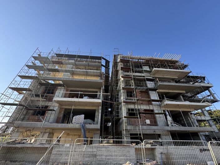 Image No.5-4 Bed Apartment for sale