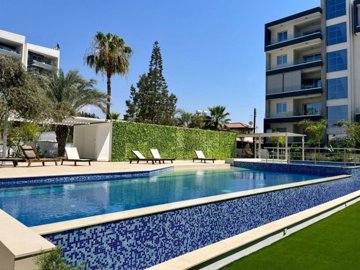 1 - Agios Tychonas, Appartement