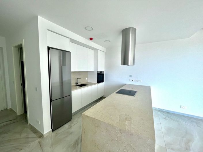 Image No.6-Appartement de 2 chambres à vendre à Agios Tychonas