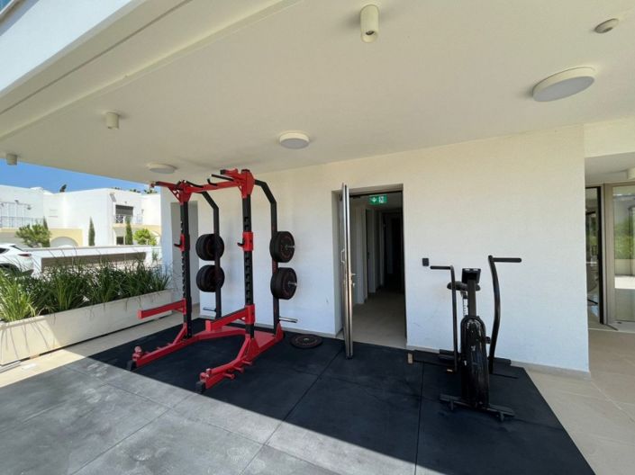 Image No.9-Appartement de 2 chambres à vendre à Agios Tychonas