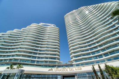 1 - Agios Tychonas, Appartement