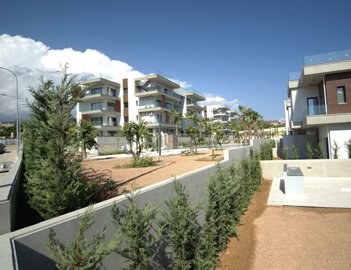 521144-apartment-for-sale-in-mouttagiakaorig