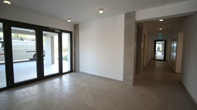 521137-apartment-for-sale-in-mouttagiakaorig