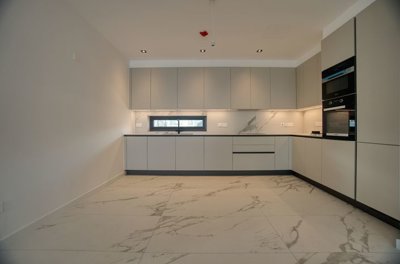 661728-penthouse-for-sale-in-ayios-athanasios