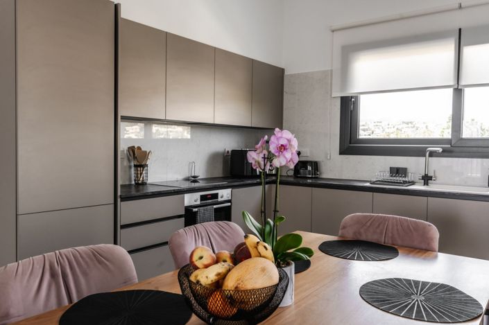 Image No.5-2 Bed Apartment for sale