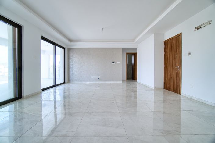Image No.1-Appartement de 4 chambres à vendre à Potamos Germasogias