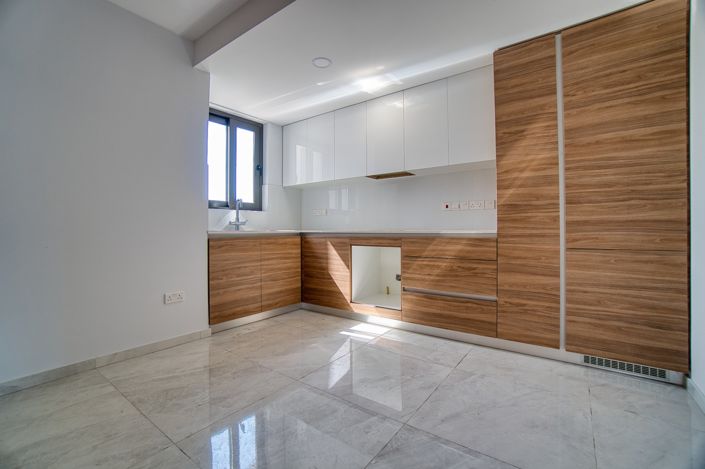 Image No.5-4 Bed Apartment for sale