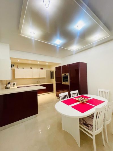 Image No.4-3 Bed Apartment for sale