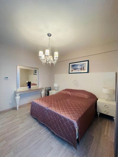 Image No.9-3 Bed Apartment for sale